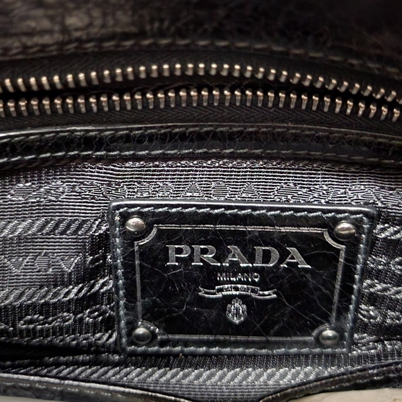 Prada small crossbody/handbag - Picture 4 of 4